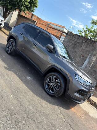 JEEP COMPASS 1.3 T270 TURBO FLEX LONGITUDE AT6